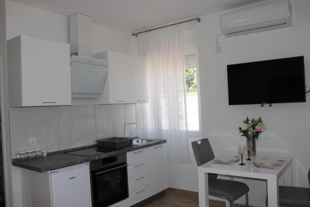 Jeta 2 Studio & Rooms Zadar Dış mekan fotoğraf